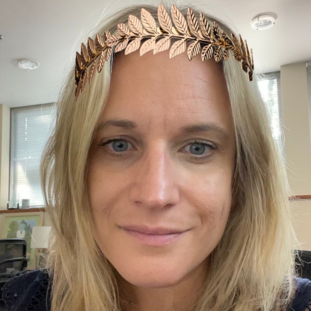 Meet your Posher, Christine